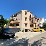 Borik Hills
