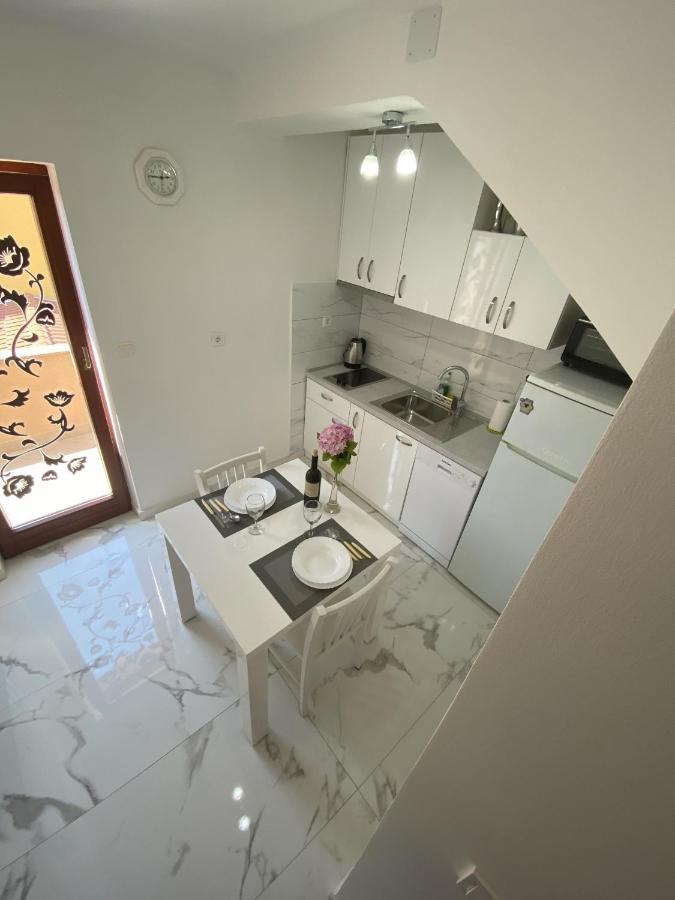 Borik Hills Apartament *