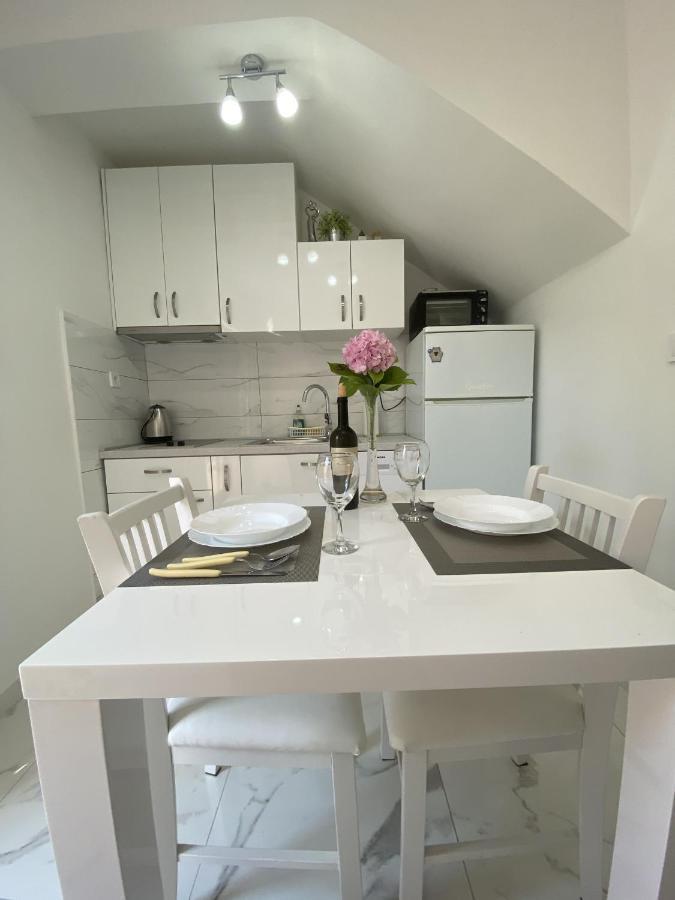 Borik Hills Apartament *