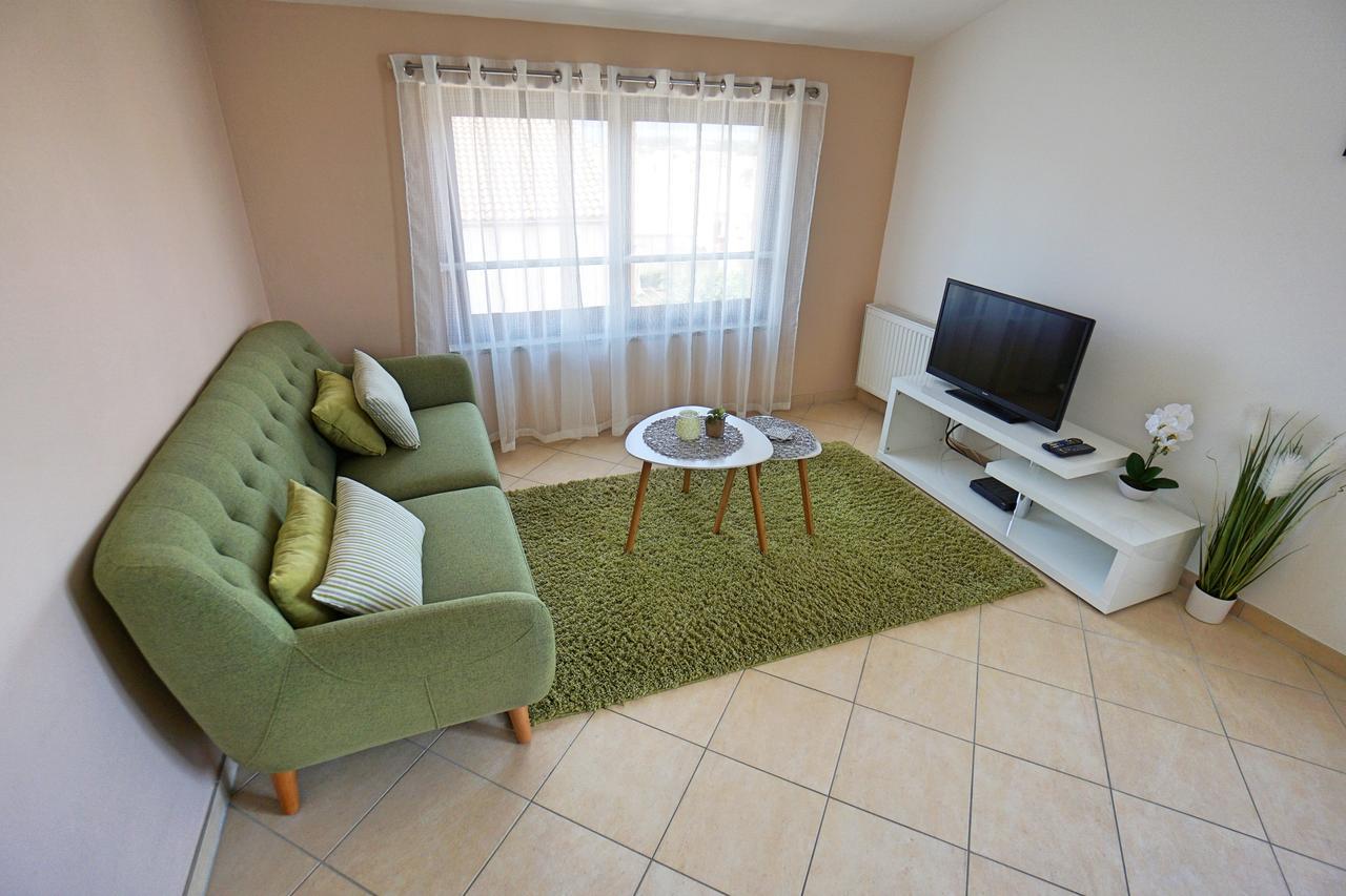 Borik Hills Apartament *